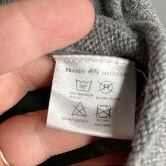 Brandy Melville wool Blend hooded sweater gray - Picture 3 of 7